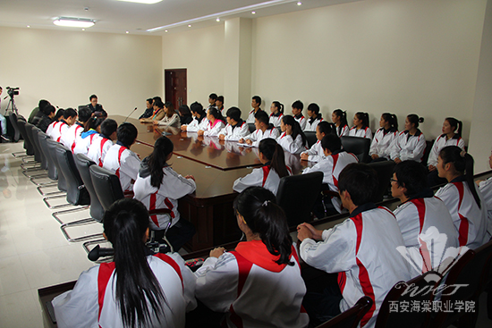 西安教育电视台《ETV新闻》栏目组深入采访报道西安海棠学院人民调解委员会