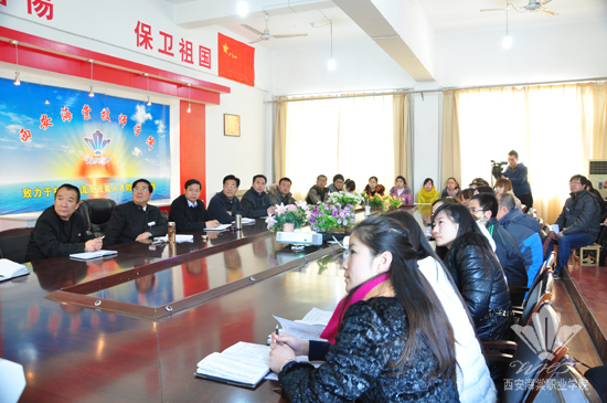 技师学院召开“海棠国际集团五年发展成就与展望”专题座谈会