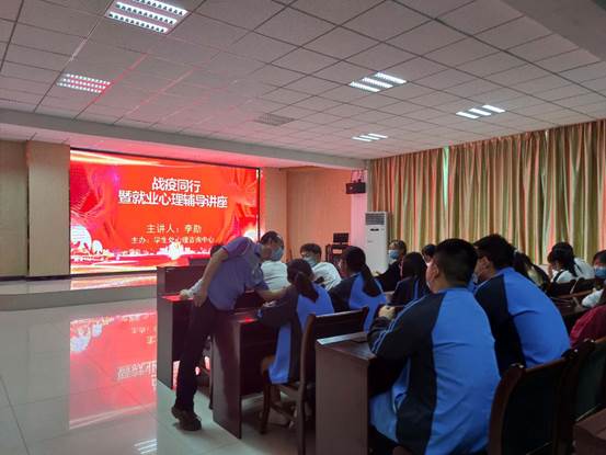 说明: 707975360647659357