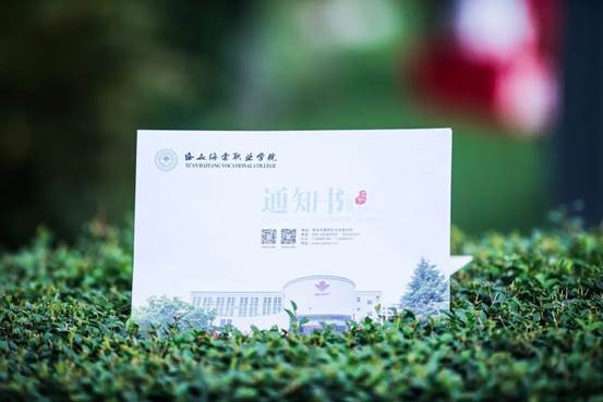 说明: 19cffd78b2de0105cd99b720e54c381a